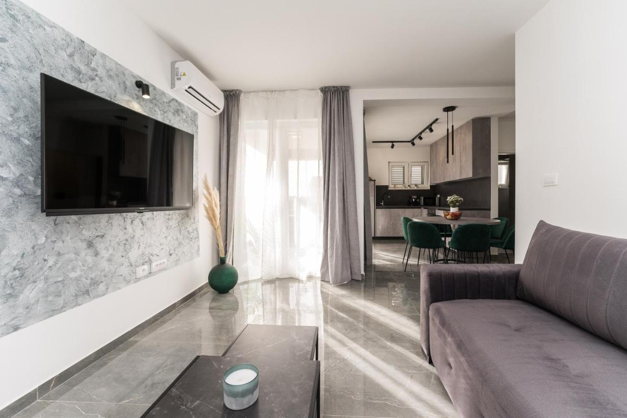 Luxury D Apartments Bibinje Bagian luar foto
