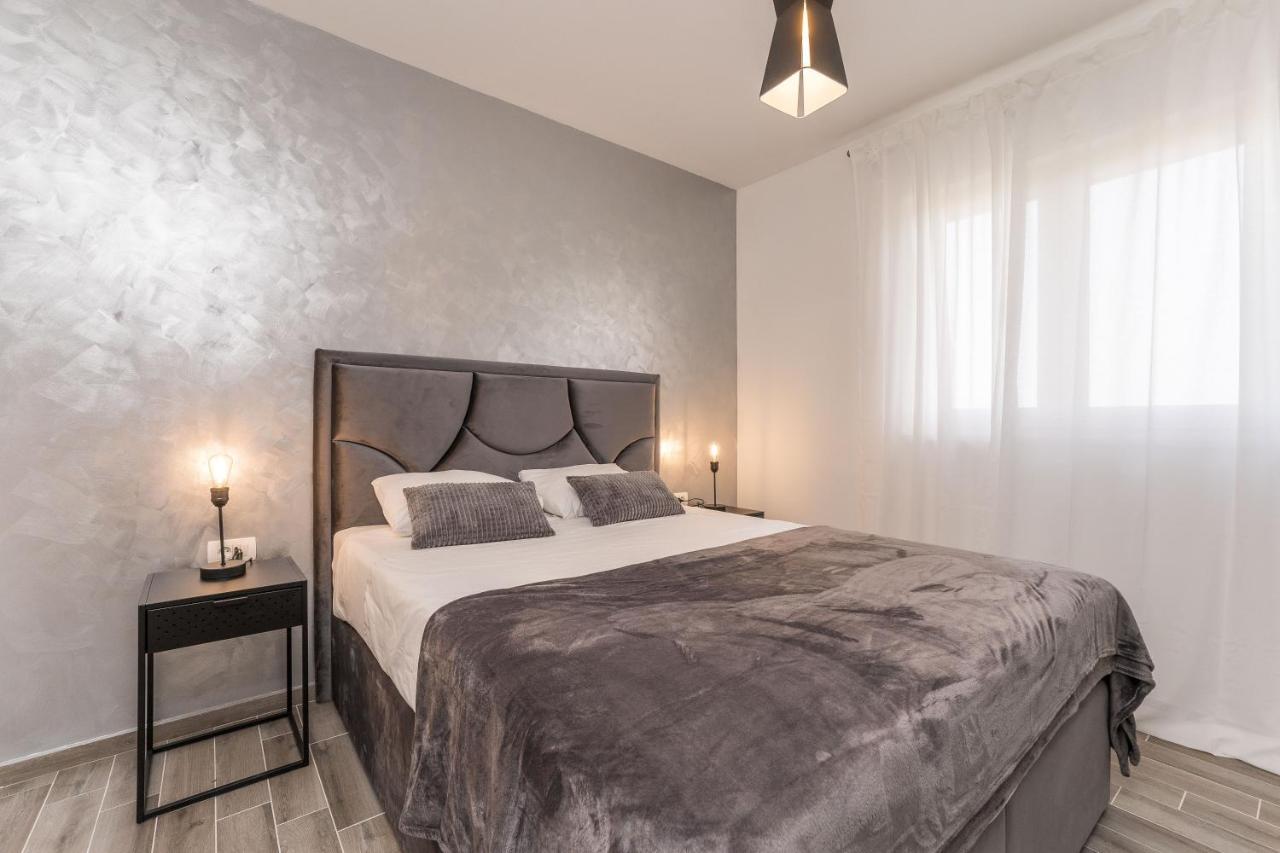 Luxury D Apartments Bibinje Bagian luar foto
