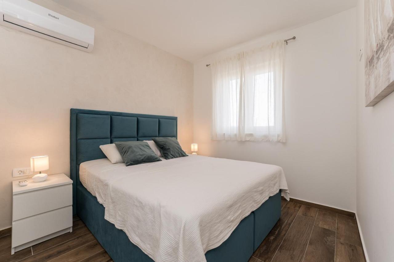 Luxury D Apartments Bibinje Bagian luar foto