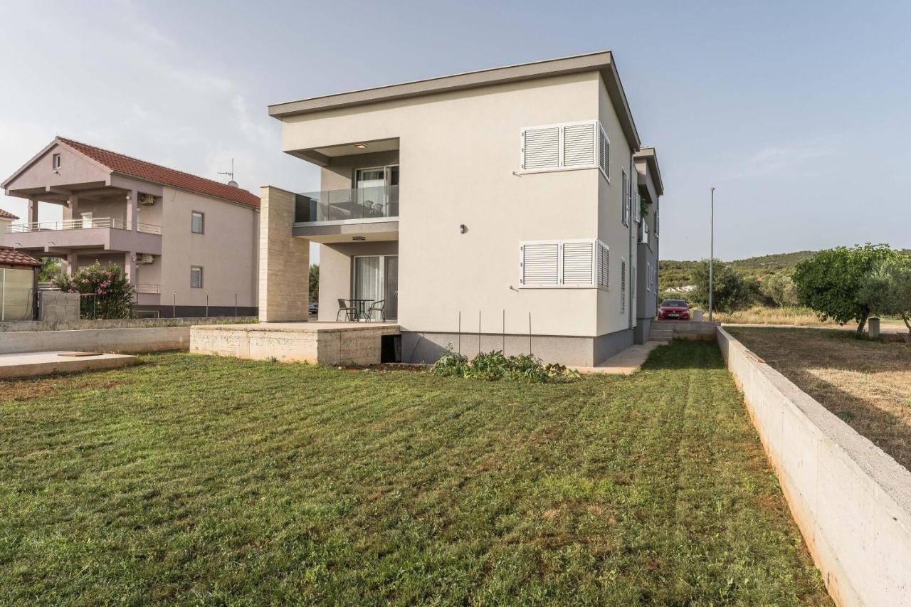 Luxury D Apartments Bibinje Bagian luar foto