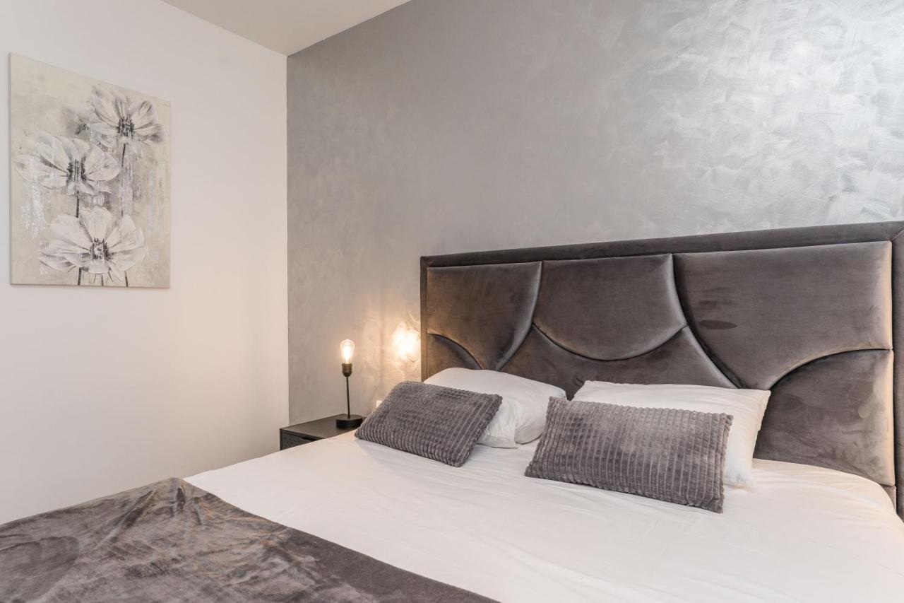 Luxury D Apartments Bibinje Bagian luar foto