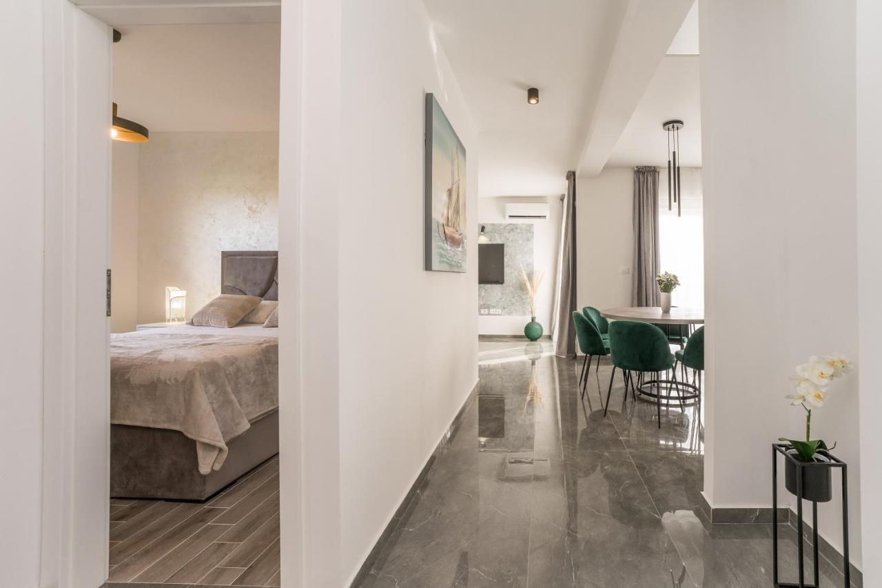 Luxury D Apartments Bibinje Bagian luar foto